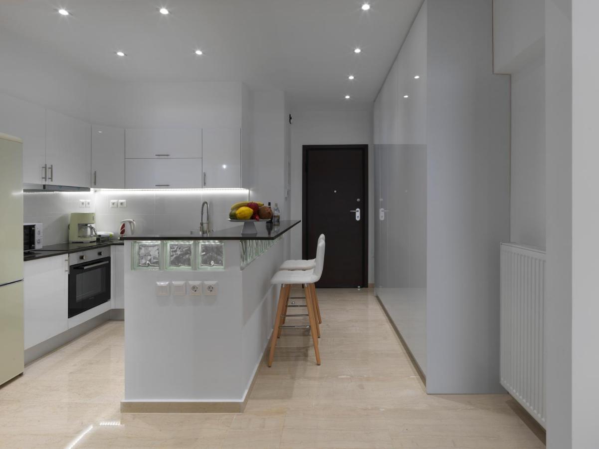 Newly Renovated Apartment In The Heart Of Athena Bagian luar foto