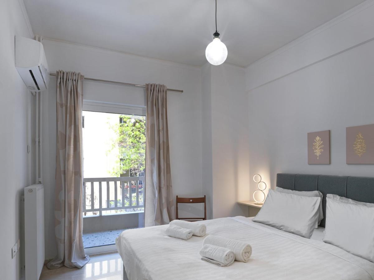 Newly Renovated Apartment In The Heart Of Athena Bagian luar foto